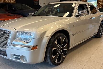 Chrysler 300C 183.000 km 5.800 € Wedemark OT Bissendorf 30900