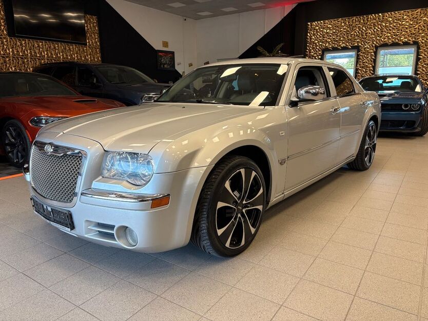 Chrysler 300C 183.000 km 5.800 € Wedemark OT Bissendorf 30900