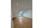Dachgeschoßwohnung Hannover Bothfeld-Vahrenheide - 2 Zimmer, 50 m&sup2;, 700&euro; | Angebot:26552085