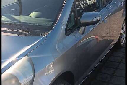 Honda Jazz 136.300 km 3.500 &euro; Seelze 30926