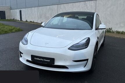 Tesla Model 3 40.816 km 30.700 &euro; Hannover 30519