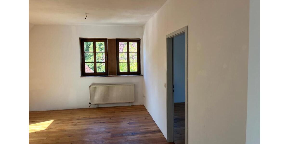 Dachgeschoßwohnung Hannover Linden-Limmer - 3 Zimmer, 65 m&sup2;, 700&euro; | Angebot:27604577