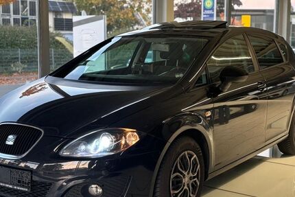 Seat Leon 61.644 km 5.900 € Barsinghausen 30890