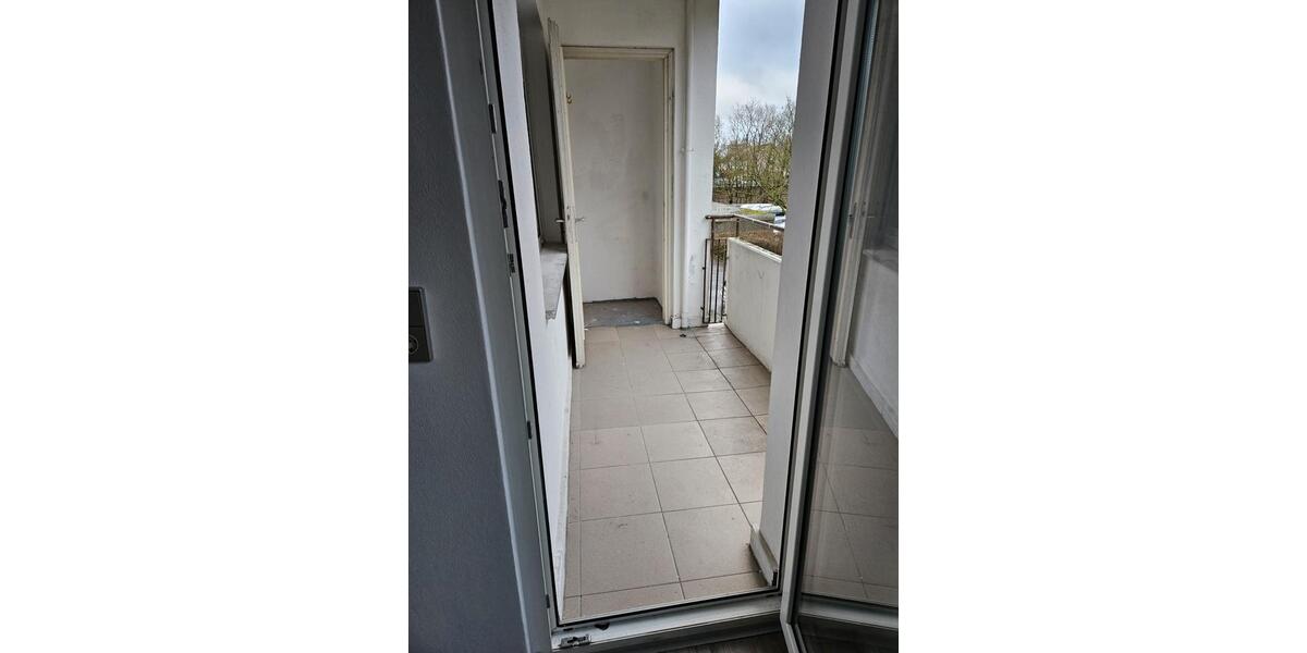 Etagenwohnung Garbsen - 3 Zimmer, 72 m&sup2;, 750&euro; | Angebot:26682918