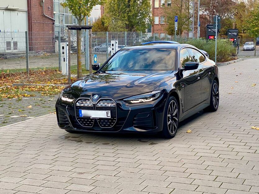 BMW i4 38.000 km 41.800 € Hannover 30177