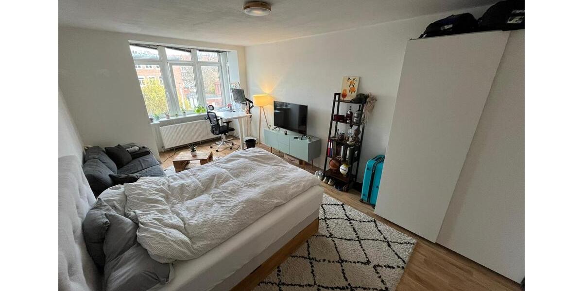 Dachgeschoßwohnung Hannover Mitte - 2 Zimmer, 75 m&sup2;, 750&euro; | Angebot:25567953