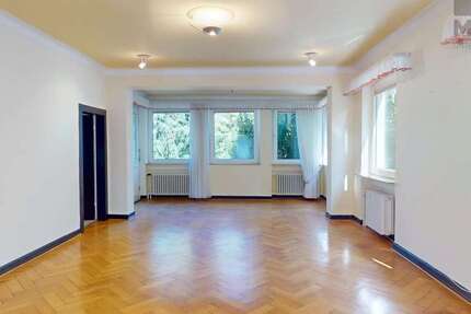 Haus zum Kaufen in Hildesheim 549.000 € 271 m² 9 zimmer