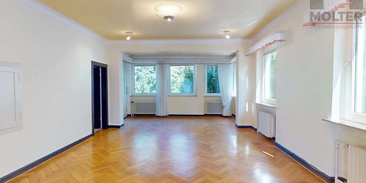 Haus zum Kaufen in Hildesheim 549.000 € 271 m² 9 zimmer