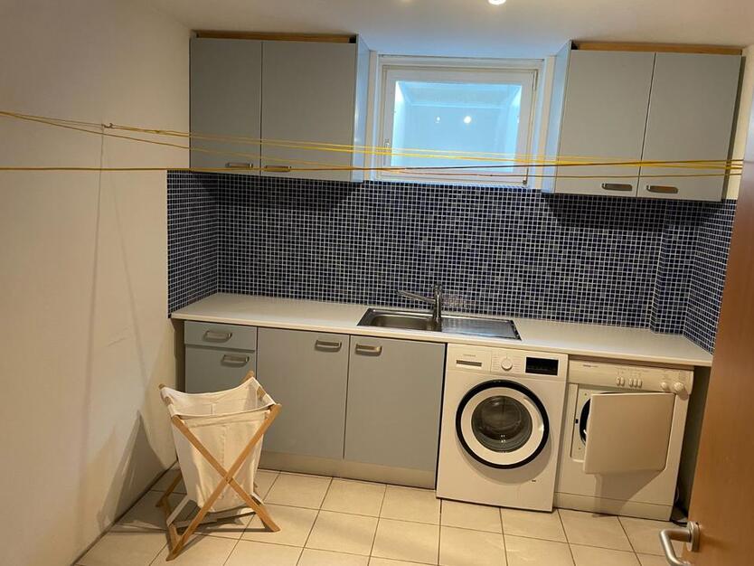 Helle, geräumige 4-Zimmer-DHH mit gehobener Innenausstattung zimmer