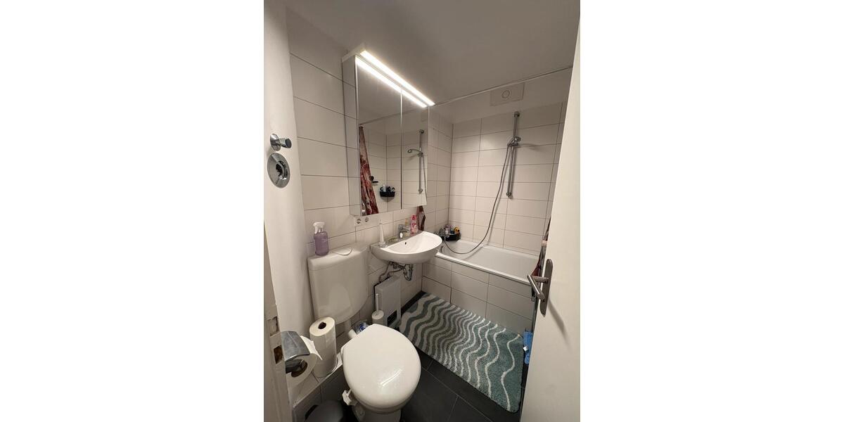 Etagenwohnung Seelze - 1.5 Zimmer, 42 m&sup2;, 465&euro; | Angebot:26372989