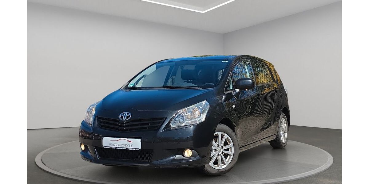 Toyota Verso 198.000 km 3.999 &euro; Neustadt 31535