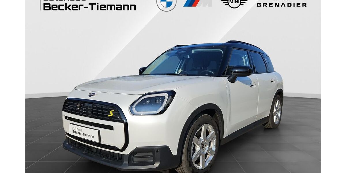 Mini Countryman SE (Cooper) 18.496 km 37.206 &euro; Wunstorf 31515