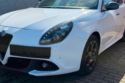 Alfa Romeo Giulietta 105.000 km 10.200 &euro; Garbsen 30827
