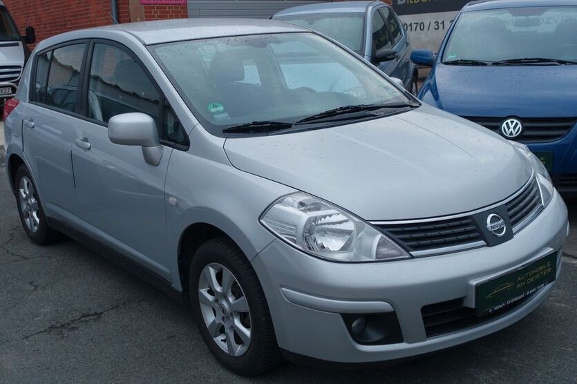 Nissan Tiida 56.526 km 5.990 € Springe 31832