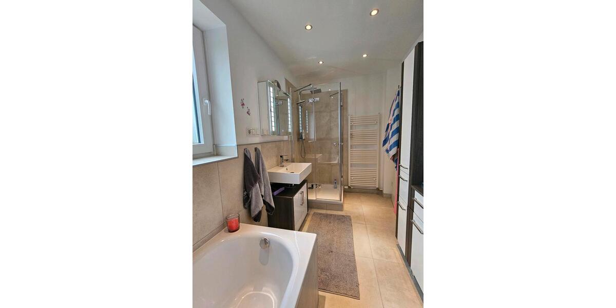 Etagenwohnung Wennigsen (Deister) - 4 Zimmer, 103 m&sup2;, 318.000&euro; | Angebot:25480261