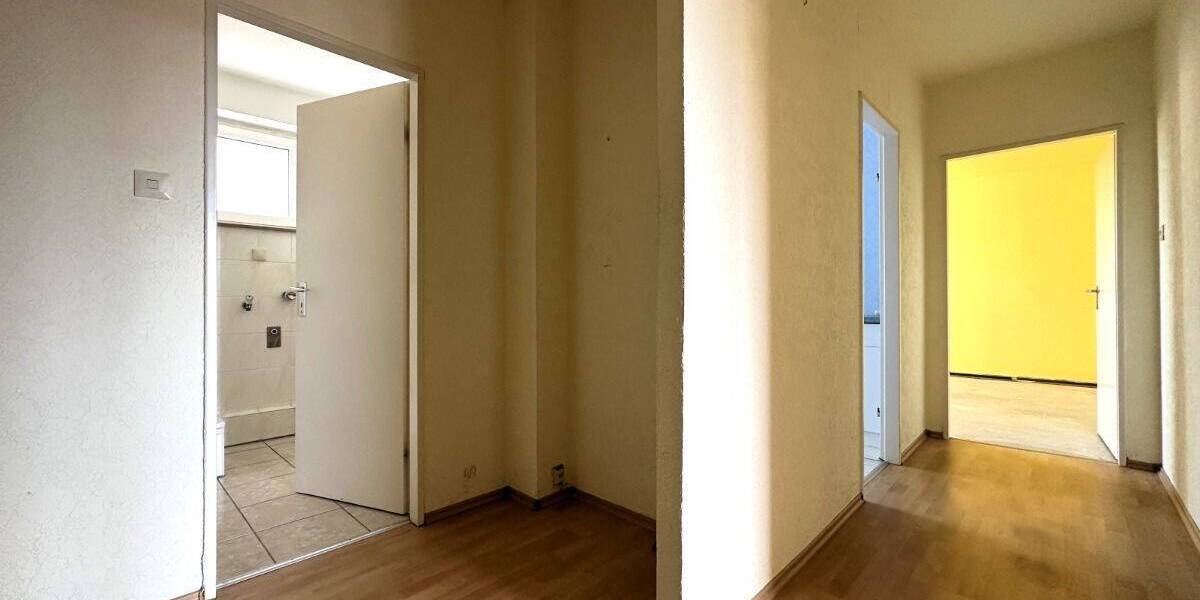 Etagenwohnung Hildesheim Ost - 2 Zimmer, 58 m&sup2;, 149.000&euro; | Angebot:26879356