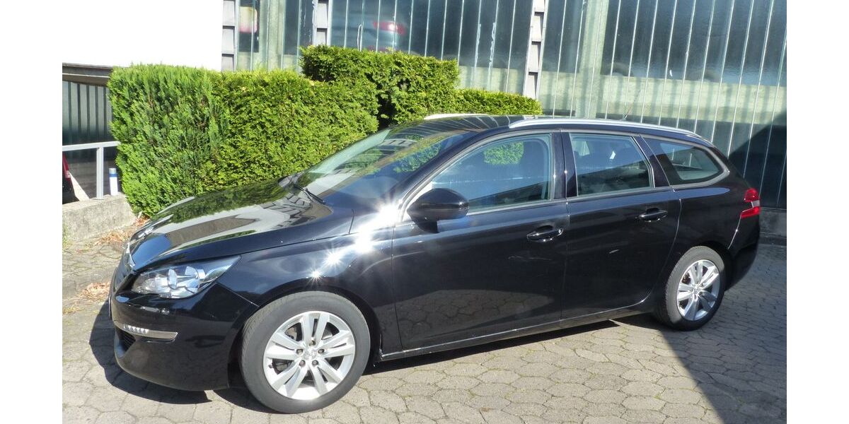 Peugeot 308 101.000 km 6.998 &euro; Hannover 30179