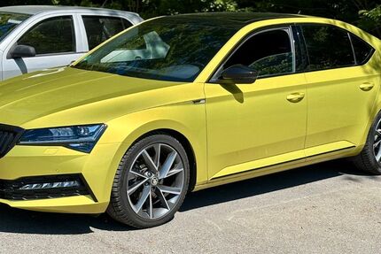 Skoda Superb 61.000 km 25.000 € Springe 31832