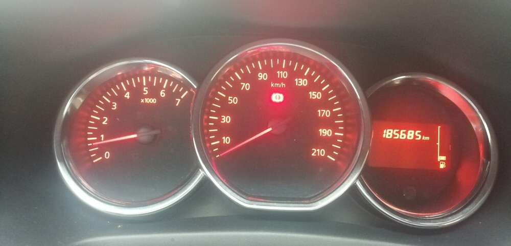 Dacia Sandero 185.685 km 6.000 € Hannover 30159
