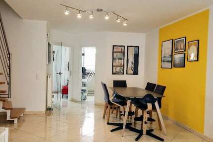 Haus zum Mieten in Bad Vilbel - Dortelweil-West 2.900 € 136 m²
