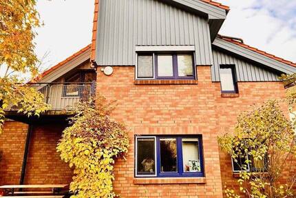 Haus Burgwedel Thönse - 8 Zimmer, 244 m&sup2;, 795.000&euro; | Angebot:26886412