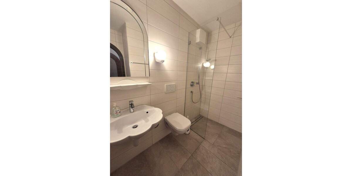 Etagenwohnung Hannover Südstadt - 3 Zimmer, 110 m&sup2;, 1.400&euro; | Angebot:25196747