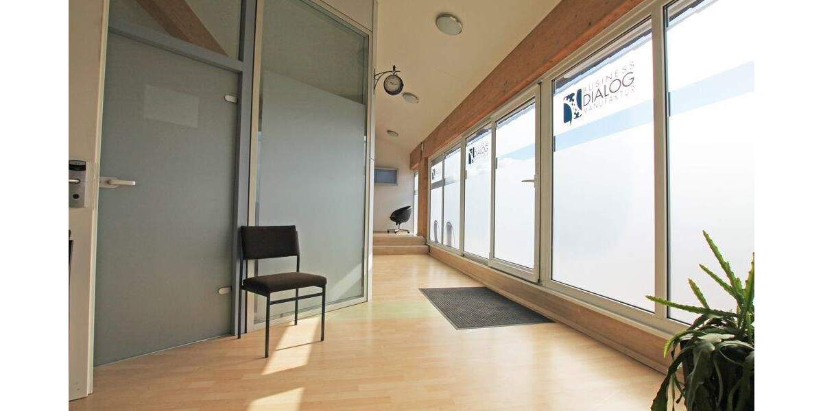 Gewerbeobjekt Hannover Vahrenheide - 1 Zimmer, 570 m&sup2;, 4.200&euro; | Angebot:25731265