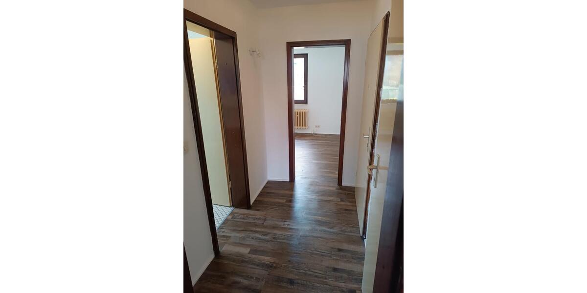 Hochparterre Laatzen - 2 Zimmer, 50 m&sup2;, 900&euro; | Angebot:26313177