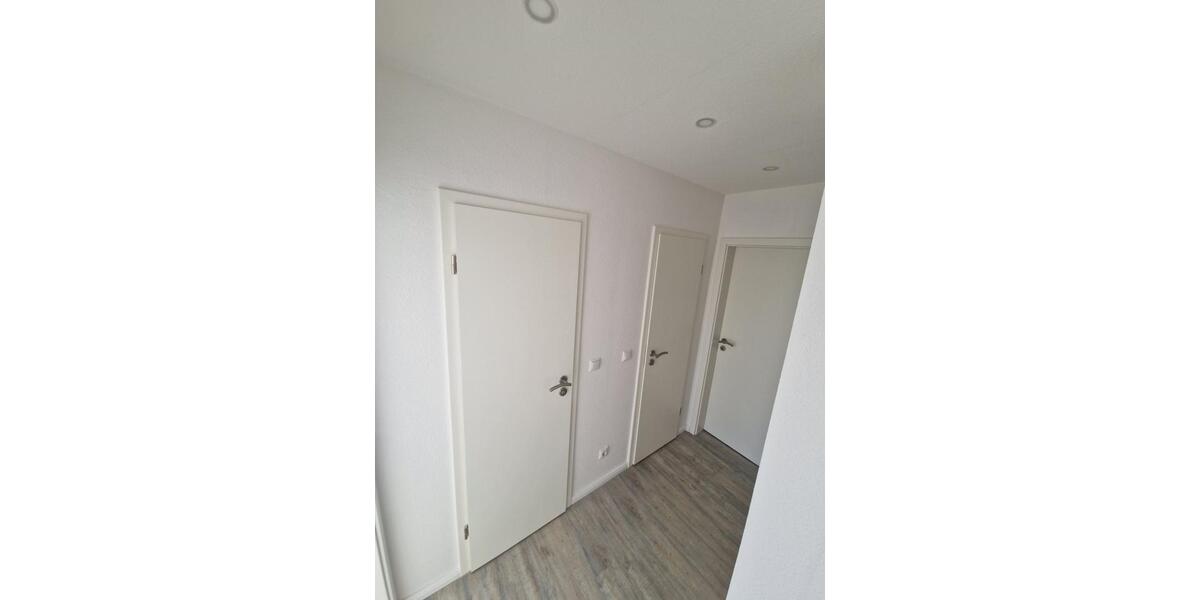 Erdgeschoßwohnung Isernhagen - 3 Zimmer, 75 m&sup2;, 950&euro; | Angebot:25409436