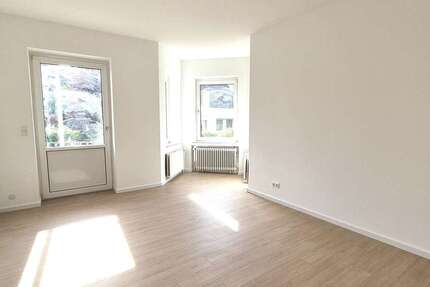 Wohnung Laatzen - 3 Zimmer, 93 m&sup2;, 1.100&euro; | Angebot:26840353