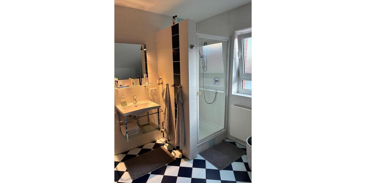 Dachgeschoßwohnung Lauenau - 3.5 Zimmer, 104 m&sup2;, 720&euro; | Angebot:26662493