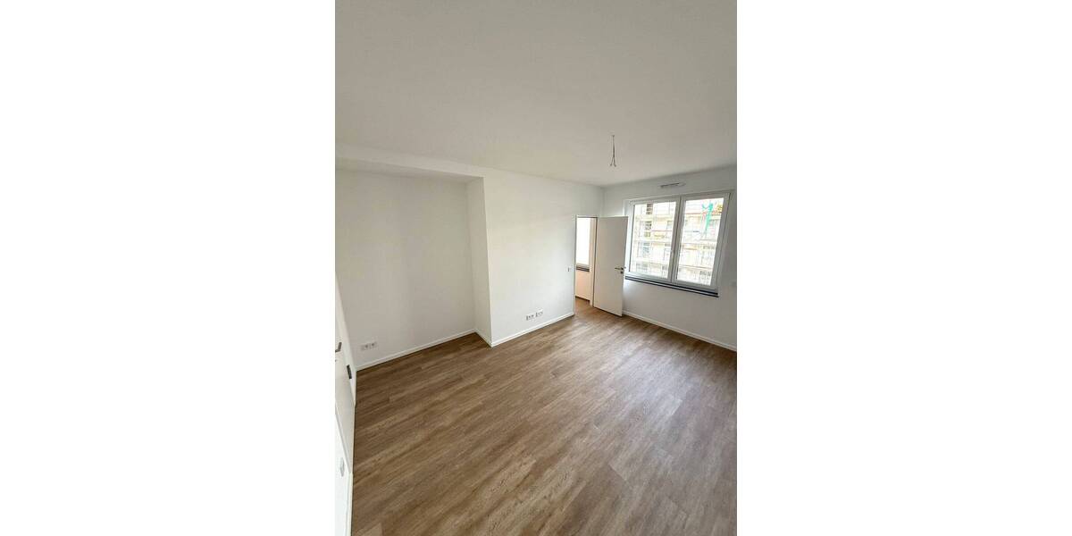 Etagenwohnung Hannover Vahrenwald - 4 Zimmer, 120 m&sup2;, 1.990&euro; | Angebot:26696321