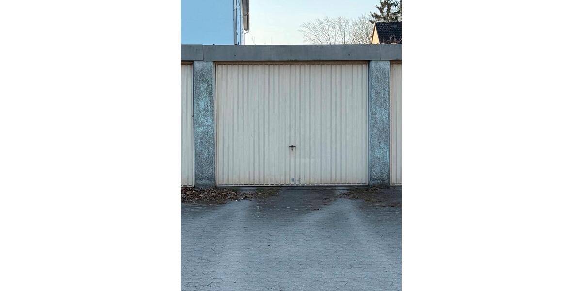 Garagen / Stellplätze Laatzen - 50&euro; | Angebot:24731880