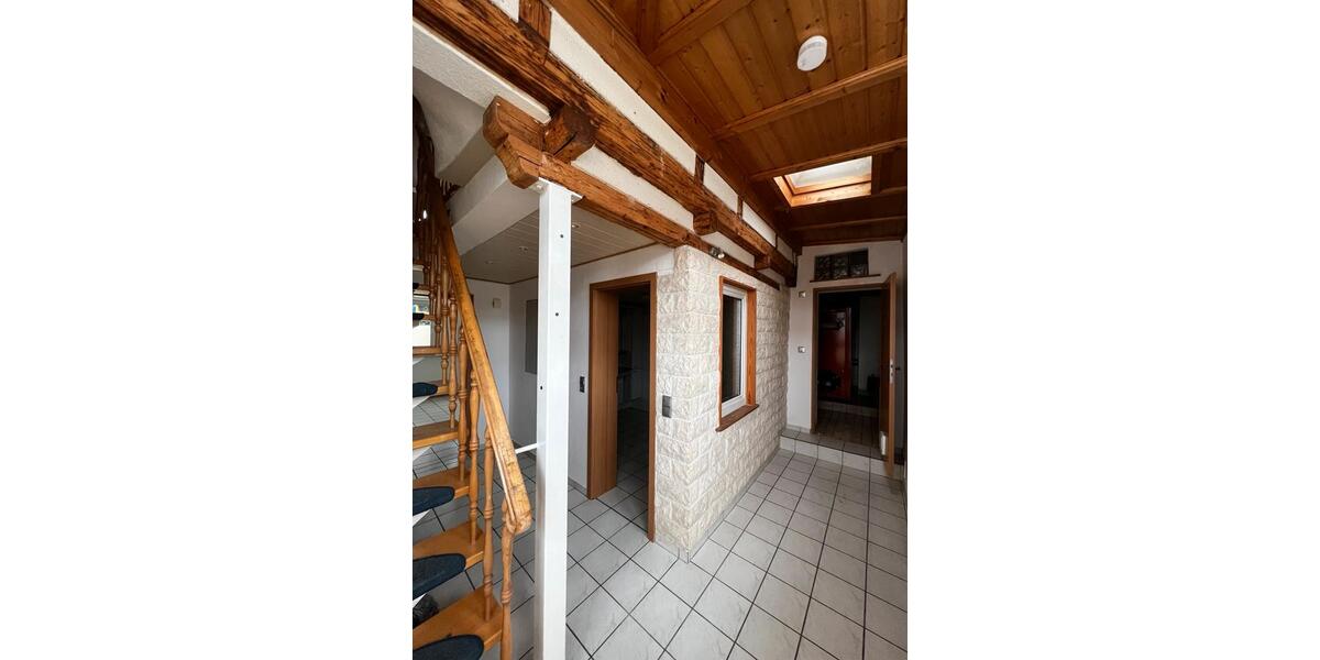 Mehrfamilienhaus, Wohnhaus Hannover - 13 Zimmer, 292 m&sup2;, 239.000&euro; | Angebot:26633146