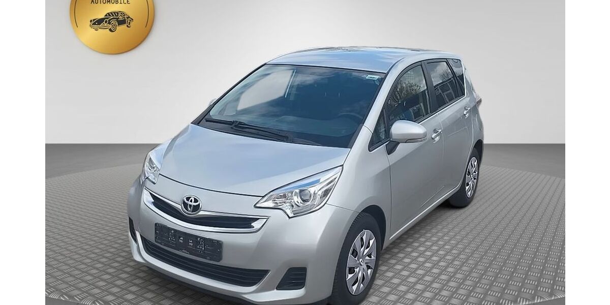 Toyota Verso-S 83.000 km 9.499 &euro; Hannover 30179