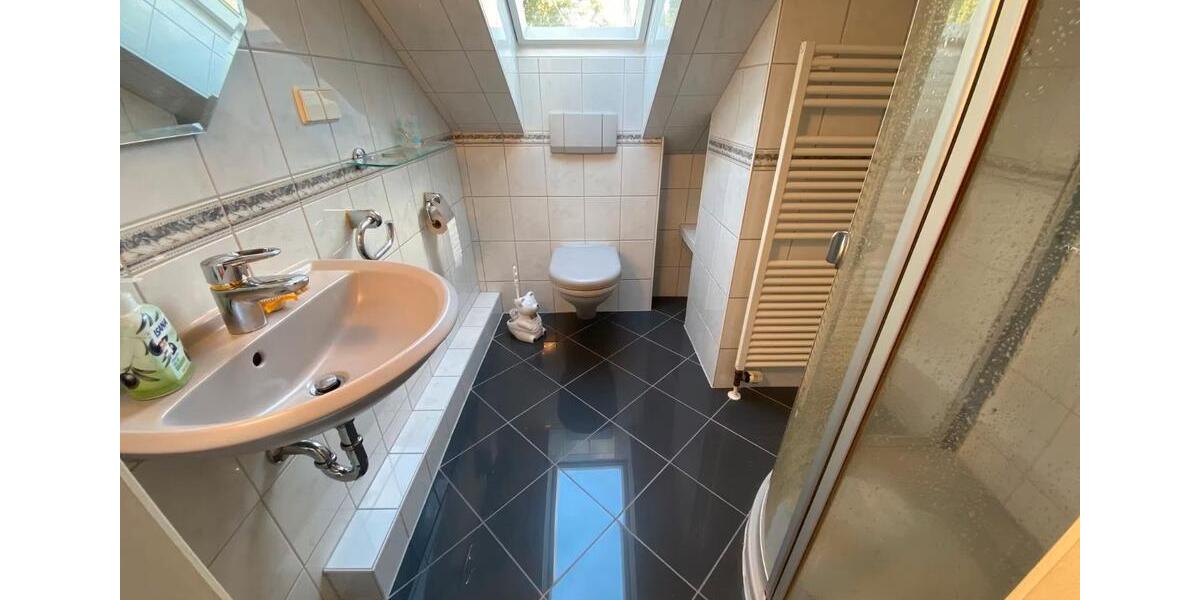 Reihenhaus Langenhagen - 5 Zimmer, 140 m&sup2;, 450.000&euro; | Angebot:26048415