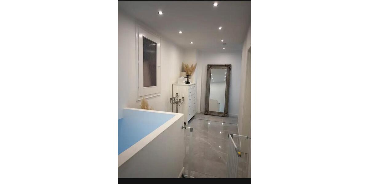 Reihenhaus Isernhagen - 5 Zimmer, 145 m&sup2;, 560.000&euro; | Angebot:26365890