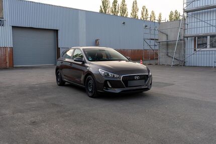 Hyundai i30 128.000 km 11.000 &euro; Springe 31832