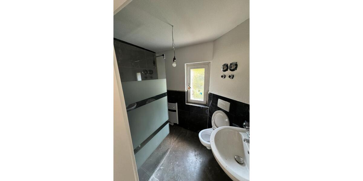 Erdgeschoßwohnung Garbsen Berenbostel - 3 Zimmer, 80 m&sup2;, 1.000&euro; | Angebot:26474573