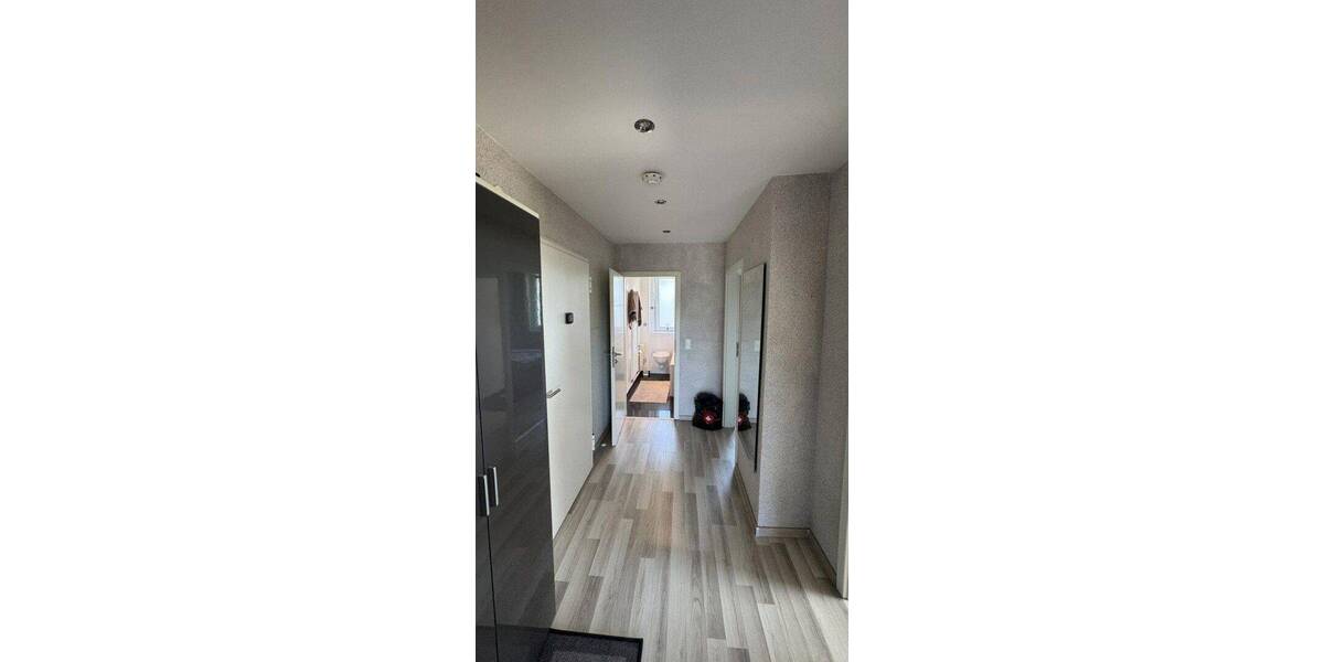 Etagenwohnung Hannover Vinnhorst - 2 Zimmer, 49 m&sup2;, 180.000&euro; | Angebot:26795103