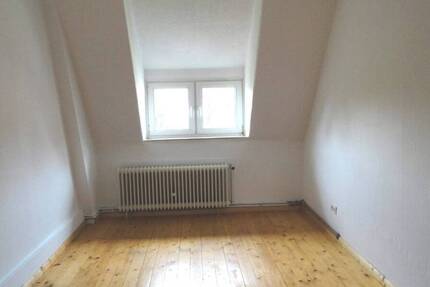 Wohnung Hildesheim Ost - 4 Zimmer, 120 m&sup2;, 1.050&euro; | Angebot:26453422
