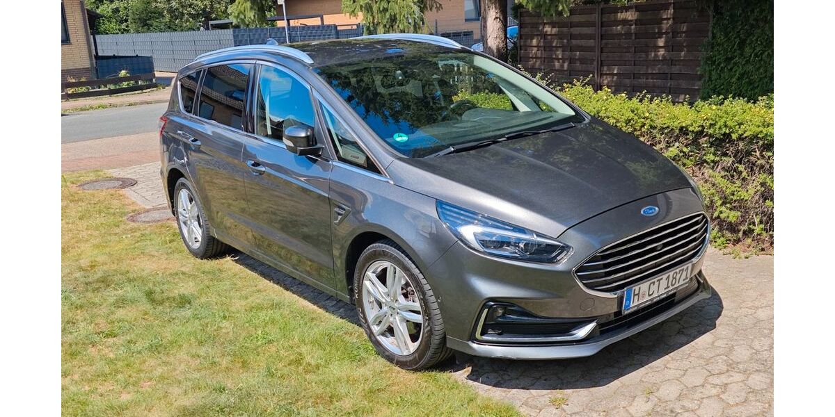 Ford S-Max 83.000 km 20.100 &euro; Garbsen 30826