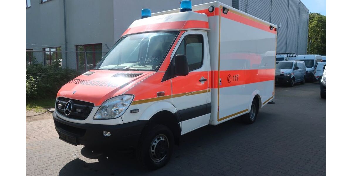 Mercedes-Benz Sprinter 296.647 km 16.900 &euro; Hannover 30179