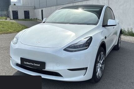 Tesla Model Y 24.795 km 40.600 € Hannover 30519
