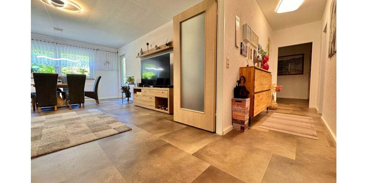 4-Zimmer ETW mit Loggia und Garage - Etagenwohnung Hildesheim Moritzberg | Angebot:26676432