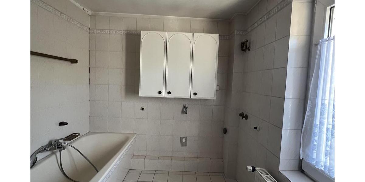 Doppelhaushälfte mitten in Himmelsthür 7 zimmer