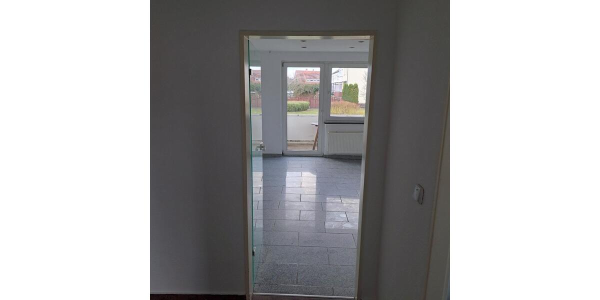 Erdgeschoßwohnung Garbsen - 3 Zimmer, 69 m&sup2;, 195.000&euro; | Angebot:26553567