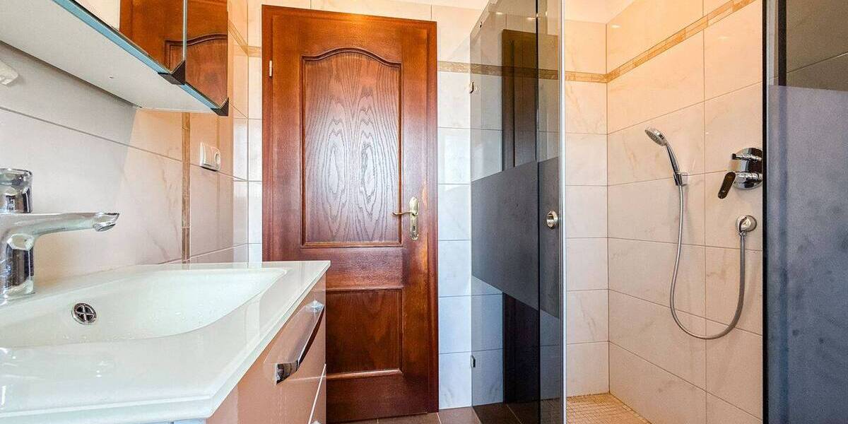 Doppelhaushälfte Hannover Misburg-Nord - 1 Zimmer, 330 m&sup2;, 870.000&euro; | Angebot:26472256