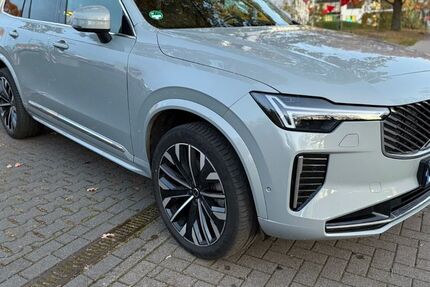 Volvo XC90 2.500 km 53.990 € Hannover 30177
