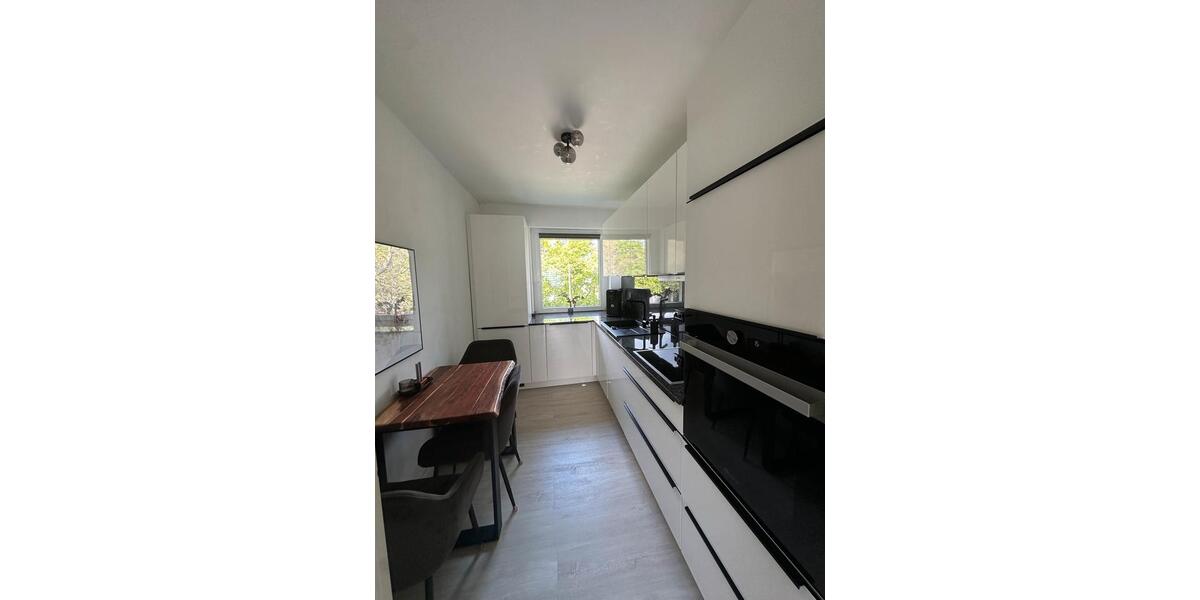 Sanierte 4-Zimmer Wohnung von Privat in Bestlage 4 zimmer